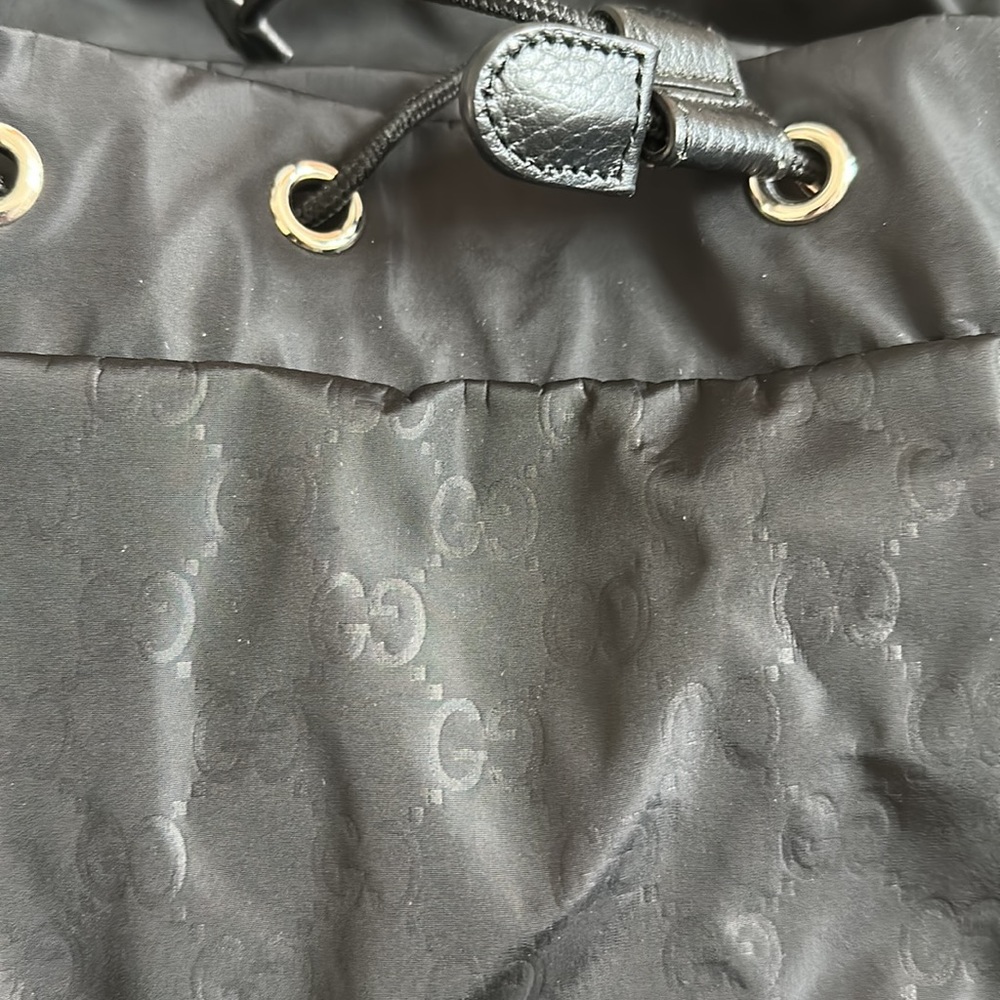 Gucci backpack. - Picture 4 of 5